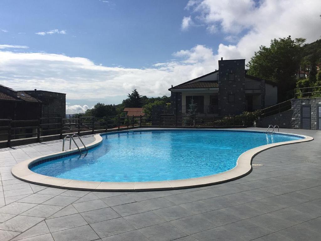 Armonie Del Lago - Lakeview Retreat With Private Garden, Pool & Jacuzzi Baveno Exterior photo